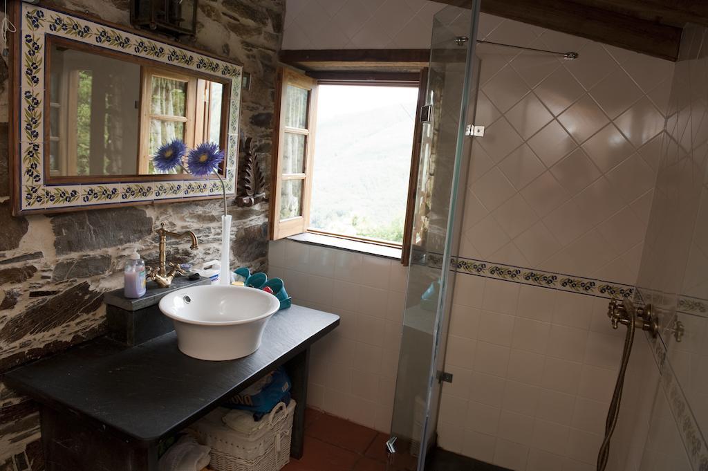 Talasnal Casa Da Urze Al Lousã Room photo